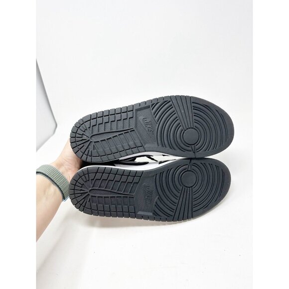 Nike Air Jordan 1 Low Womens Panda Black White Sneaker Shoes DC0774-101 Size 10 - Picture 4 of 8